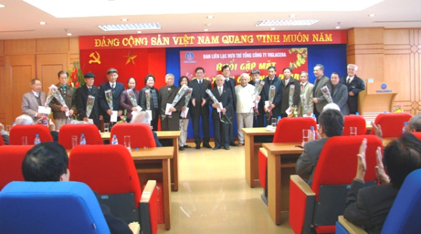 Gặp mặt cán bộ Hưu trí Tổng công ty Viglacera đầu Xuân Giáp Ngọ 2014